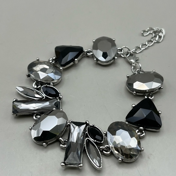 Jewelry - Elegant Silver and Black and Smoke Crystal Bracelet